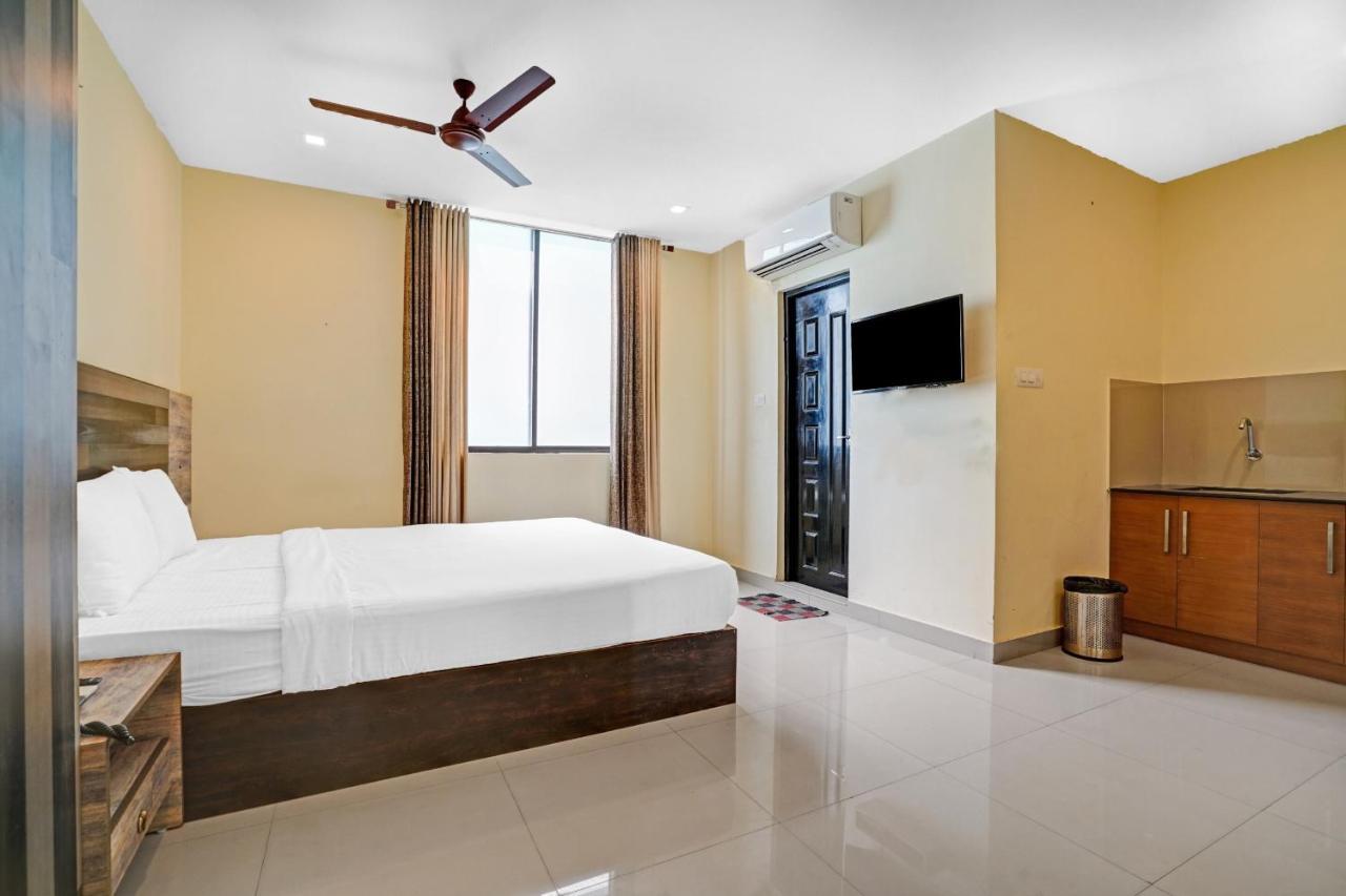 Capital O 87015 Hotel Al Salama Kochi מראה חיצוני תמונה