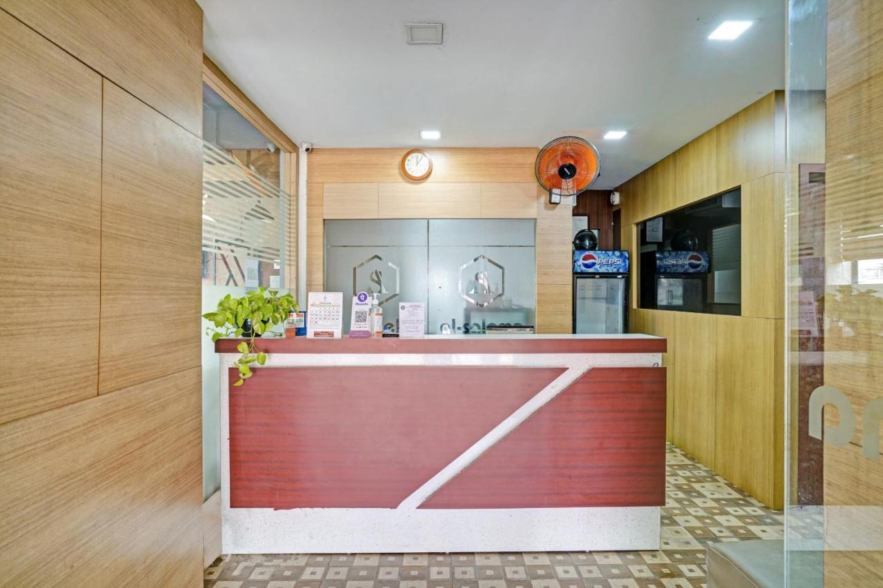 Capital O 87015 Hotel Al Salama Kochi מראה חיצוני תמונה